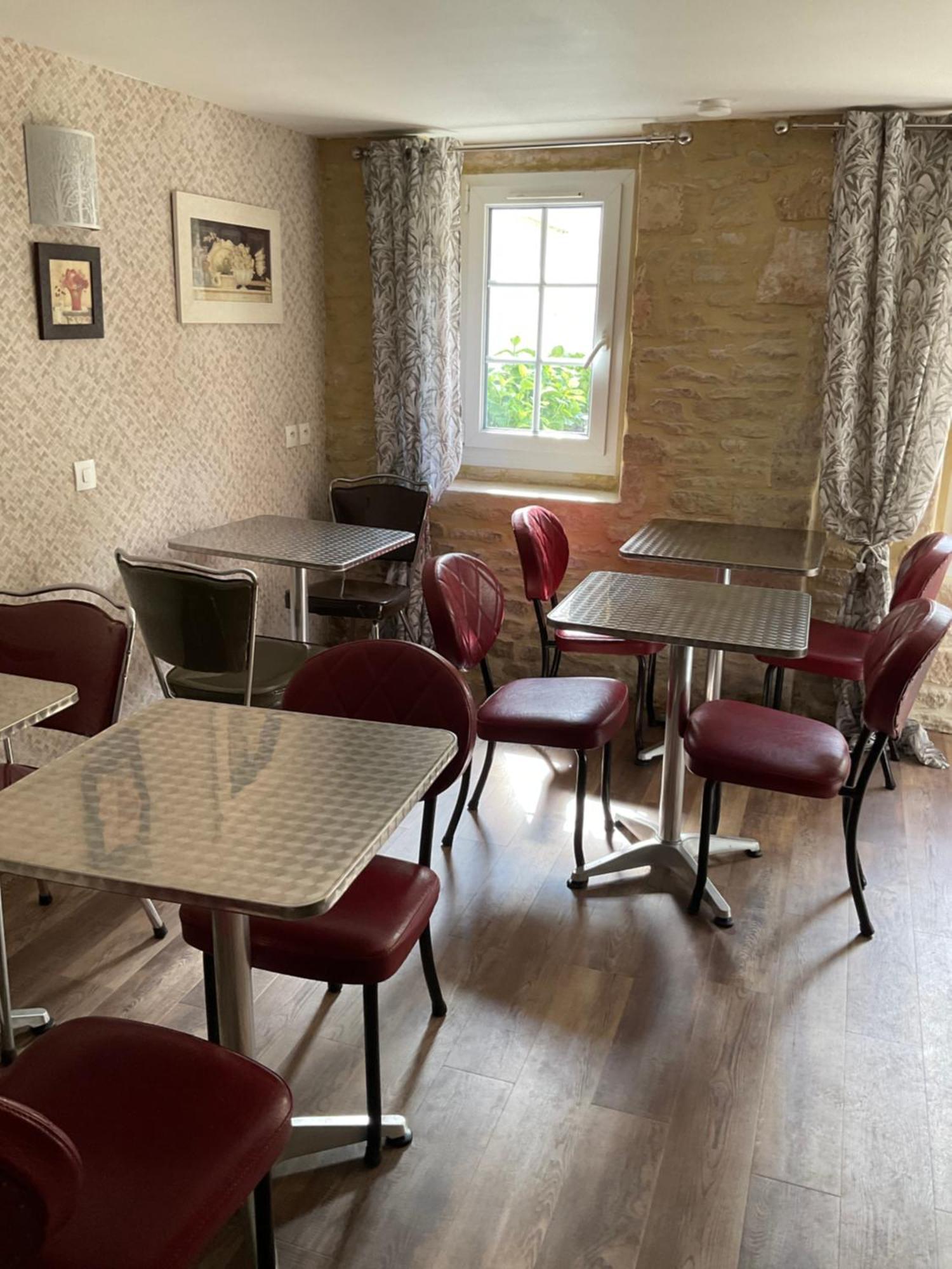 Chambres D'Hotes De L'Ancienne Auberge Thaon Bagian luar foto